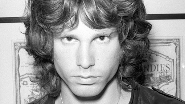 AUTOPSIES DE STARS. Jim Morrison, que faisait vraiment la star de The Doors à Paris au moment de sa mort ? 