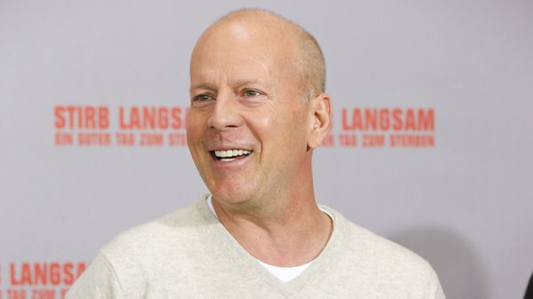Bruce Willis malade et bientôt grand-père : la fille aînée de l’acteur et de Demi Moore dévoile un joli baby bump
