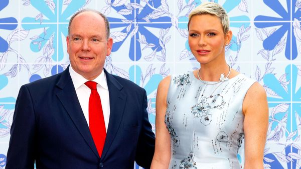 Charlene, Albert de Monaco et leurs enfants, très chics, dévoilent leur carte de voeux avec un parti pris étonnant