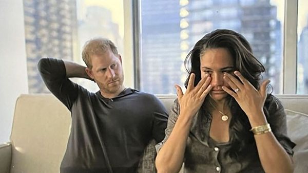 Harry &amp; Meghan (Netflix) : ce cliché déchirant de Meghan en pleurs au milieu de son dressing