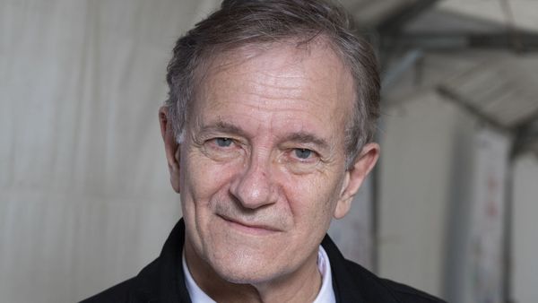 &quot;Il a vraiment failli…&quot; : Francis Huster fait le récit glaçant du malaise de Dominique Besnehard