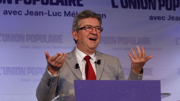 Jean-Luc Mélenchon en froid avec ses voisins ? Ce geste malveillant qu’aurait fait l’un d’eux pour le contrarier