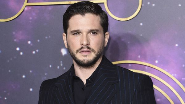 Kit Harington : ce régime surréaliste qui lui a fait prendre puis perdre 12 kilos