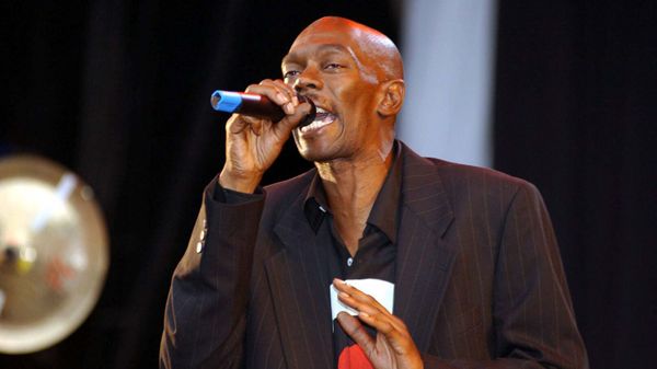 Maxi Jazz : le chanteur du groupe Faithless est mort à l’âge de 65 ans