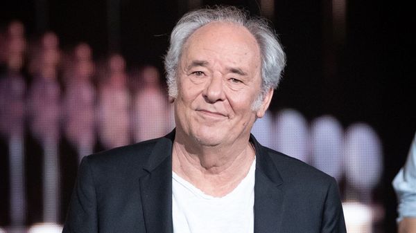 Maxime Le Forestier : cette terrible maladie qu’on lui a diagnostiquée après un malaise sur scène