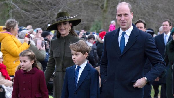 Prince George : ce geste contre son père lors de la messe de Noël qui en dit long sur sa maturité