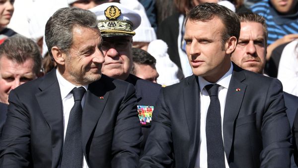 "Quand même bizarre…" : quand Nicolas Sarkozy s’étonnait au sujet d’Emmanuel Macron