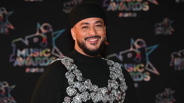 "Toujours plus" : Slimane s’en prend à Yves Calvi après ses propos sur le Maroc et l’Algérie