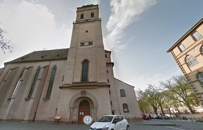 Strasbourg : Un curé tombe de l’échelle de son église et décède