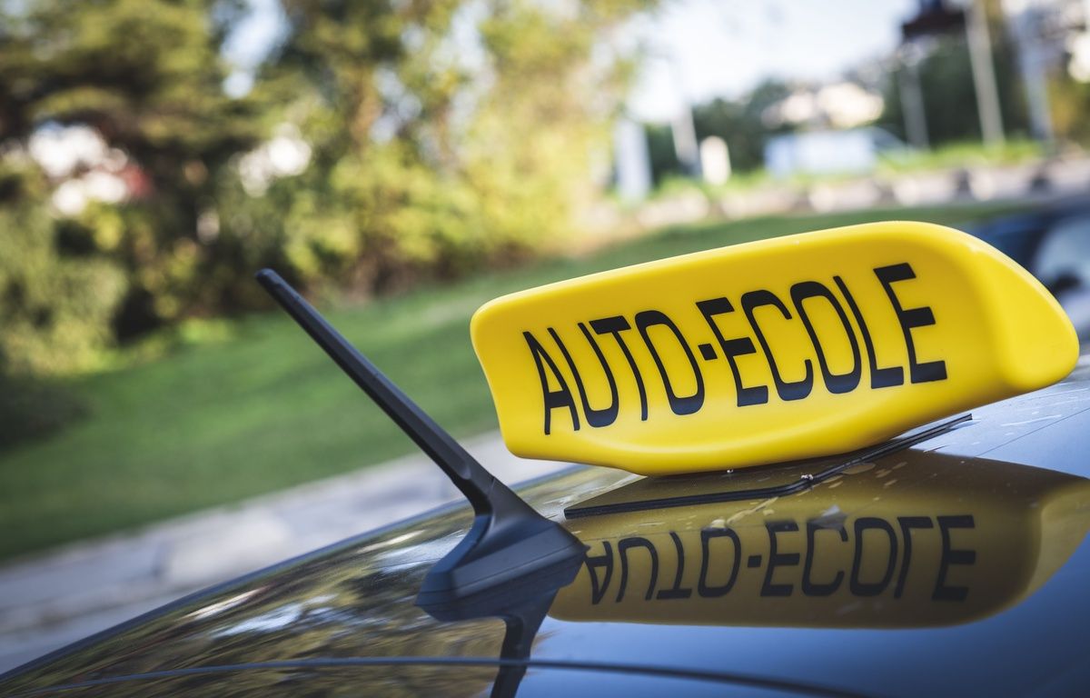 Gironde : Un moniteur d’auto-école flashé à 130 km/h sur une départementale