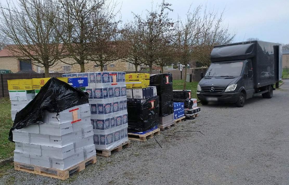 Aisne : Il transportait 6.334 bouteilles d’alcool dans sa camionnette
