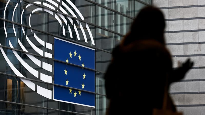 Soupçons de corruption en lien avec le Qatar: deux eurodéputés menacés d’une levée d’immunité