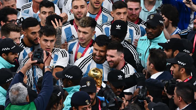Coupe du monde: Messi qui l’engueule, mal de dos, overdose d’alcool… Agüero livre ses coulisses du sacre de l’Argentine