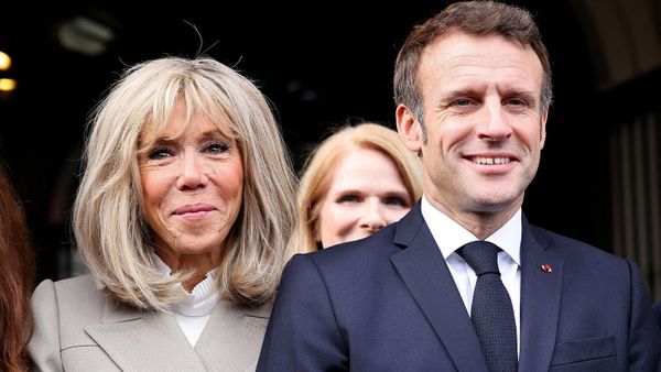 "Avec lui…" : Brigitte Macron se livre sur les "surprises" que lui réserve son mari Emmanuel