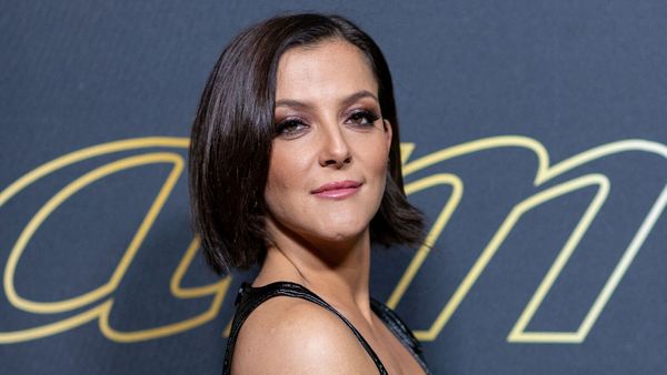 Camille Lellouche ancienne alcoolique : l’humoriste sans filtre sur son addiction passée