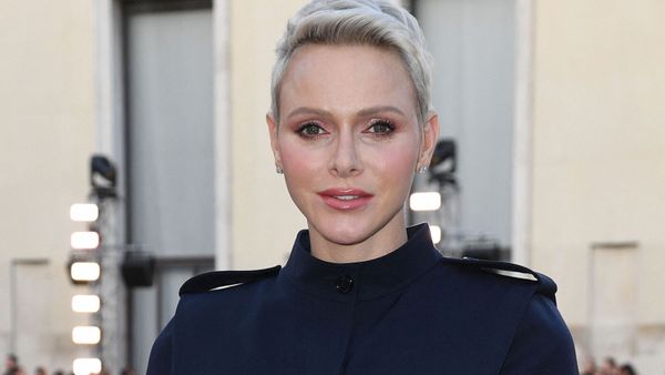 Charlene de Monaco : sa courte apparition auprès de sa famille pour les voeux de 2023