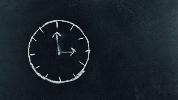 Doomsday Clock : c’est quoi, cette horloge de l’apocalypse qui annonce une fin du monde imminente ?