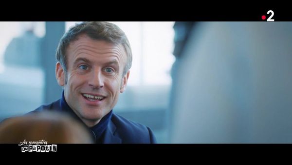 Emmanuel Macron : ses confidences sur la réaction de ses parents lorsqu’il s’est mis en couple avec Brigitte