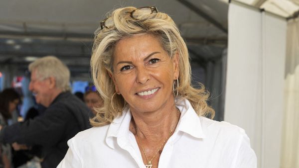 "J’ai des bleus partout" : Caroline Margeridon de retour aux affaires après sa violente agression