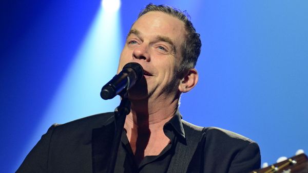 “Je suis tout seul“ : Garou annonce à demi-mots sa rupture avec sa compagne Stéphanie
