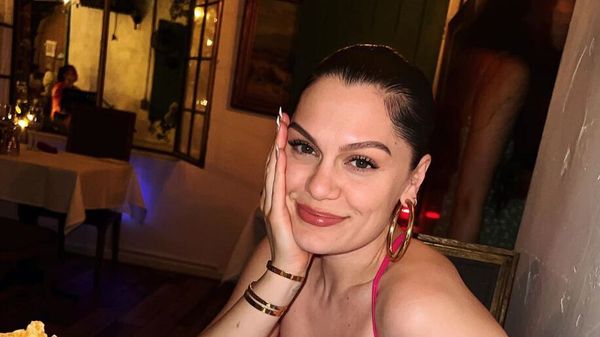 Jessie J enceinte : la chanteuse est à la fois "heureuse et terrifiée"