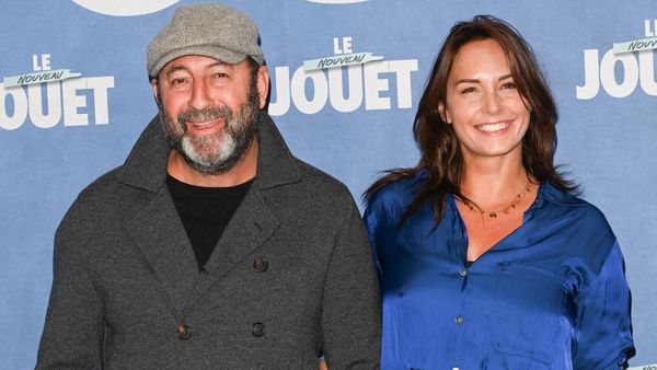 Julia Vignali en couple avec Kad Merad : taquine, elle évoque la calvitie de son chéri en plein direct