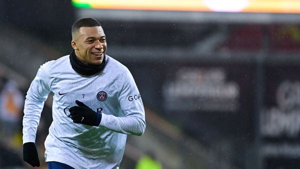 Kylian Mbappé incognito en bonne compagnie à New York : qui est la femme à ses côtés ?