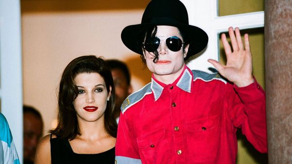 Lisa Marie Presley : ce baiser malaisant partagé avec Michael Jackson devant le monde entier