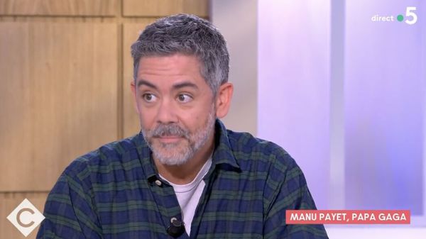 Manu Payet : l’acteur revient avec humour sur sa lourde opération des testicules