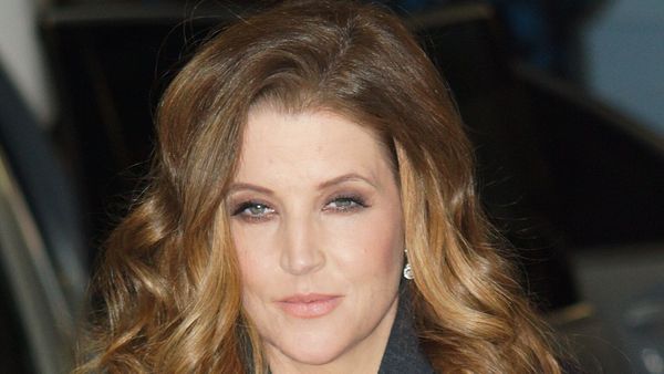 Mort de Lisa Marie Presley : l’appel paniqué de sa gouvernante aux services d’urgence dévoilé