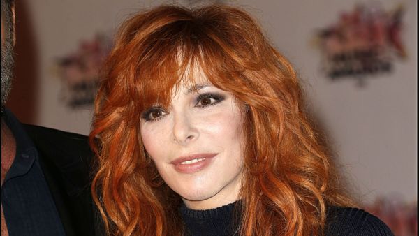 Mylène Farmer relookée : elle opte pour une transformation capillaire radicale