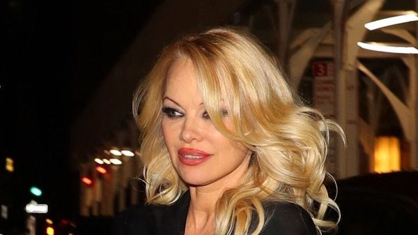 Pamela Anderson sur Netflix : ces rarissimes apparitions de l’ex-sex symbol au naturel
