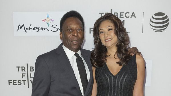 Pelé : les mots bouleversants de sa veuve Marcia Aoki un mois après la mort de la légende du foot