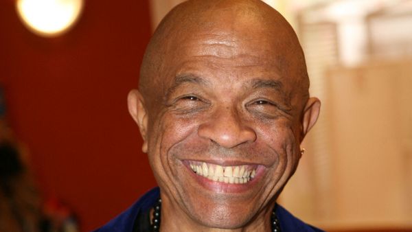 "Plus c*** que moi" : Francky Vincent balance sur deux célèbres beaux gosses côtoyés dans La Ferme célébrités