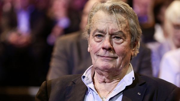 "Si tu savais" : Alain Delon sort du silence pour les deux ans de la mort de son ex-femme Nathalie