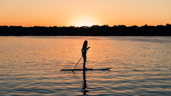 Sur un paddle avec ses enfants, elle est prise à partie et perd complètement ses nerfs