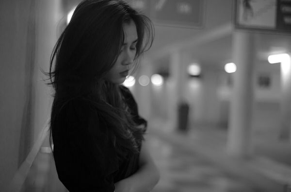 TÉMOIGNAGE  Je n’ai pas la force de quitter ma relation toxique avec un homme plus âgé