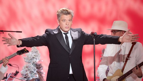 "Un artiste parmi les plus friqués" : Benjamin Biolay démoli par une célèbre ex-ministre