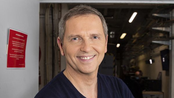 "Un séducteur" : Thomas Hugues sort du silence pour évoquer l’affaire Patrick Poivre d’Arvor