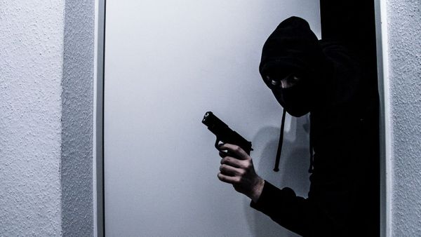 Yvelines : ils séquestrent et molestent toute une famille avant de se faire prendre de façon improbable