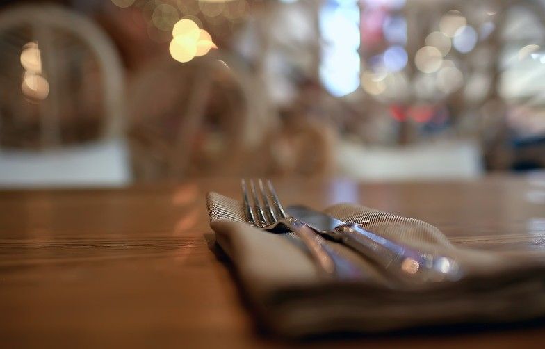 Toulouse : Après quatre fausses alertes à la bombe, il va manger pour 200 euros dans un resto qu’il ne peut pas payer