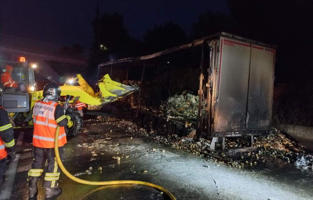 Nice : Un poids lourd prend feu et perd sa cargaison de sardines à l’huile sur l’A8, très perturbée ce mardi