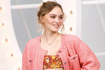 Lily-Rose Depp, plus sulfureuse que jamais en couverture du magazine I-D