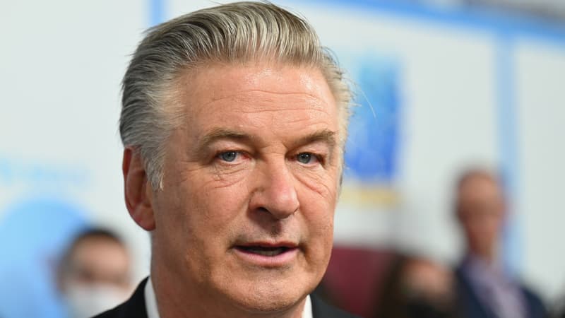 Tir mortel sur un tournage: Alec Baldwin formellement inculpé d’homicide involontaire