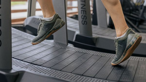 À 11 ans, il se tort la cheville sur un tapis de course et meurt d’une complication surréaliste