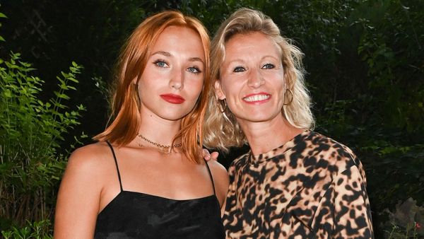 Alexandra Lamy : sa fille Chloé Jouannet accusée d’être pistonnée, elle monte au créneau