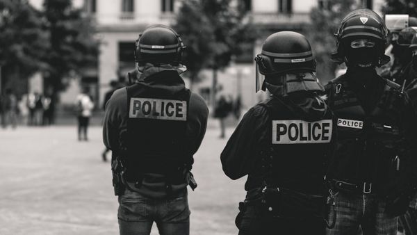 Angers : une jeune femme retrouvée morte dans la rue, la piste privilégiée est dramatique 