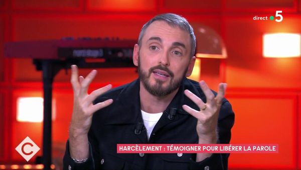 Christophe Willem harcelé à l’école : "les coups, les insultes…", ses douloureux souvenirs