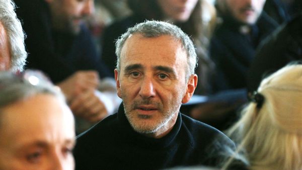 Elie Semoun père d’un enfant autiste : "J’étais exaspéré par son immobilisme", rares et difficiles confidences