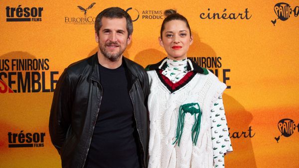 “Embrasser tous ses potes” : Marion Cotillard sans filtre sur sa relation avec Guillaume Canet 